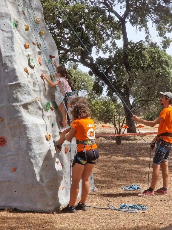 Sensibilisation aux activités sur cordes à Martigues