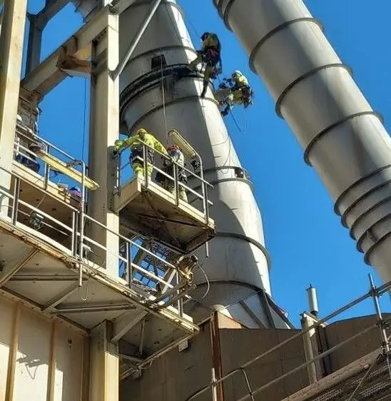 Travaux en hauteur d'urgence en industrie en zone ATEX à Fos-sur-mer